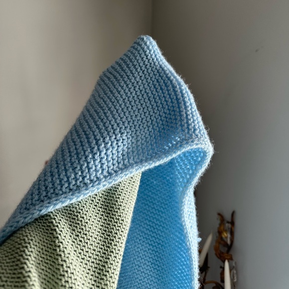 Hooded blue Sophie scarf - Picture 7 of 8